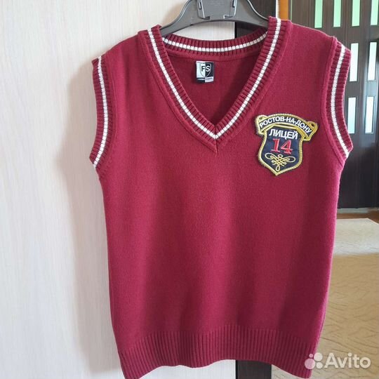 Жилет лицея