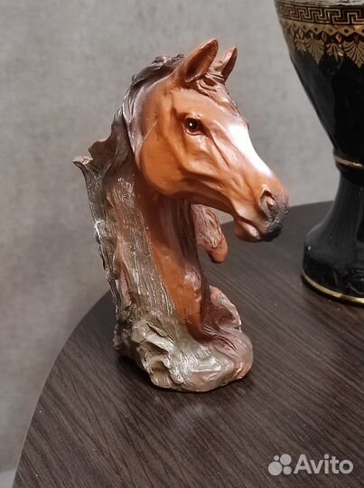 Статуэтка голова лошади