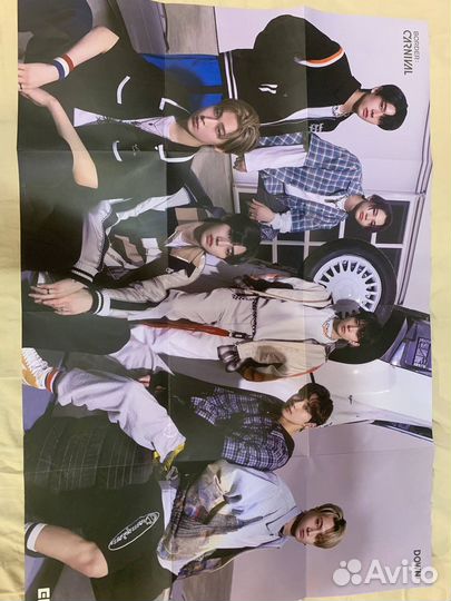 Enhypen - border: carnival