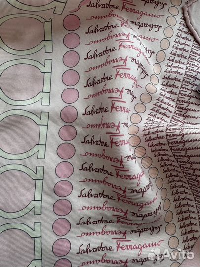 Платок Salvatore Ferragamo