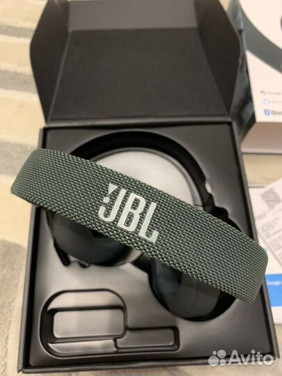 Беспроводные наушники JBL Live 500 BT
