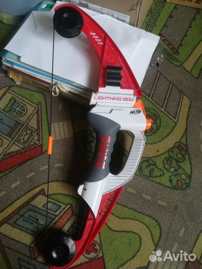 Nerf mega лук Lightning Bow и barricade rv-10