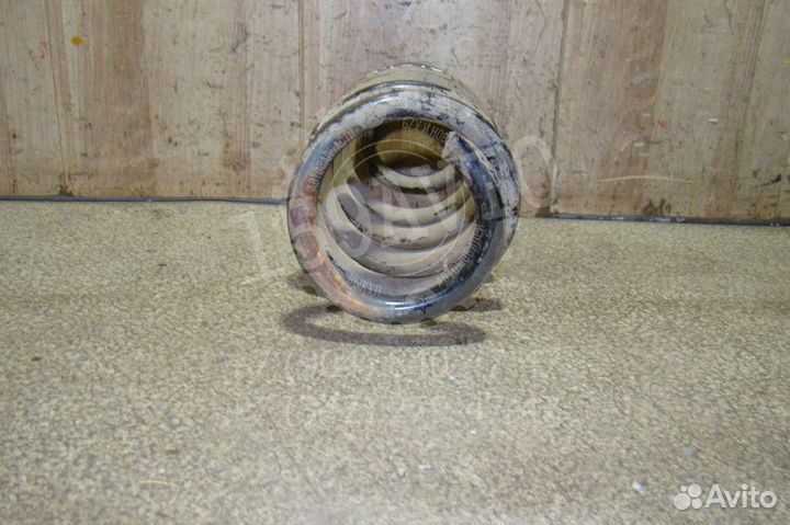 Пружина задняя Toyota RAV4 (XA40)