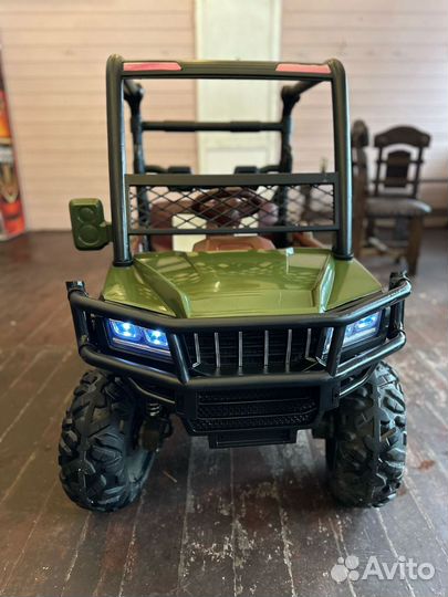 Детский электромобиль бу