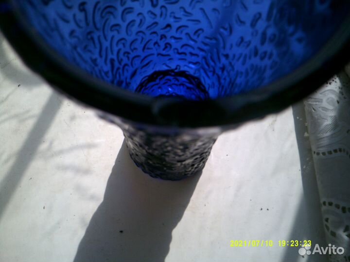 Ваза синее стекло