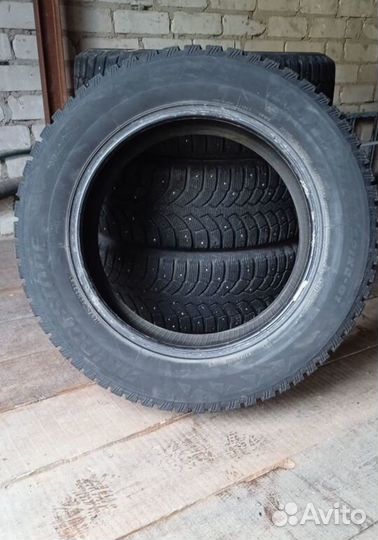 Bridgestone Blizzak Spike-01 225/60 R17 103T