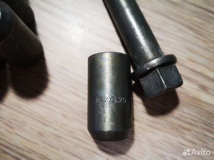 Секретки колесные Nissan, 20 шт., цена за все