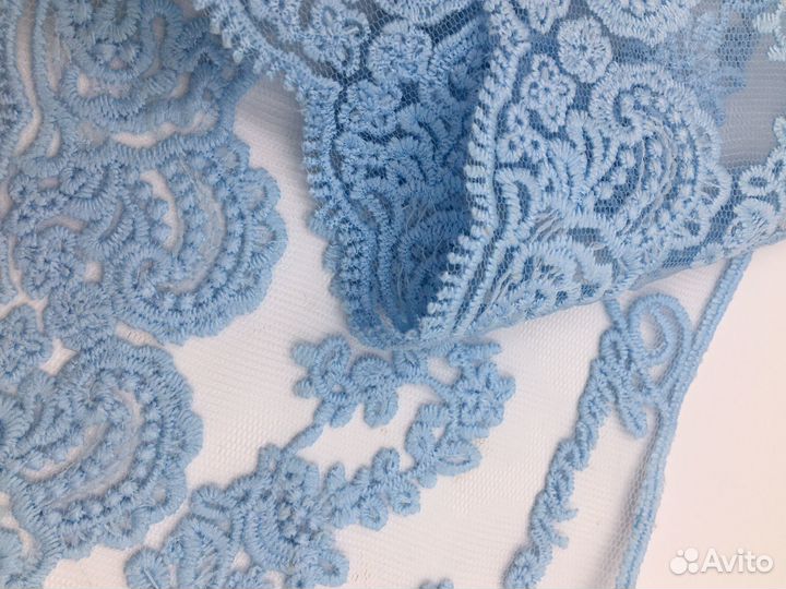 Кружево blumarine