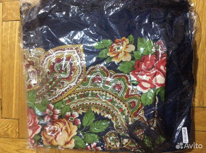 Платок, шаль Павловская мануфактура