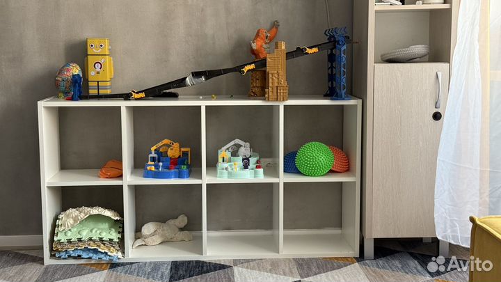 Стеллаж детский