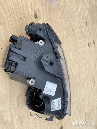 Фары на Audi A4 2005