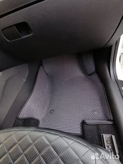 Автоковрики EVA Volkswagen Transporter T6 Ева