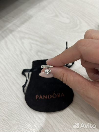 Серебряное кольцо pandora