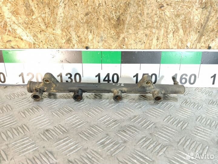 Рейка топливная рампа Kia Rio 2000 2005