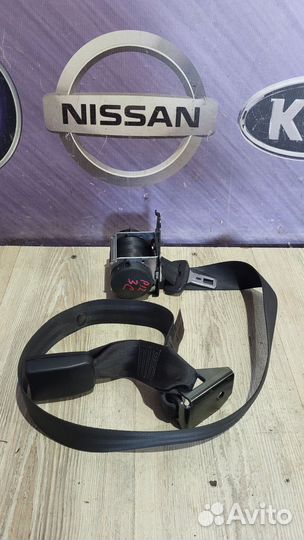 Ремень безопасности задний Nissan primera P12