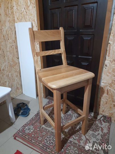 Барный стул