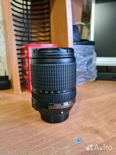Объектив Nikon 18-140mm