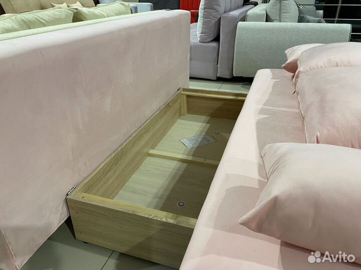Диван новый