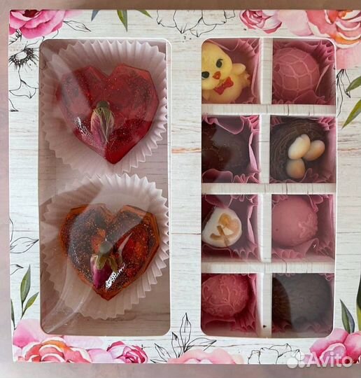 Подарочный набор к Пасхе чай и шоколад