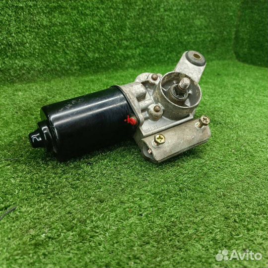 Моторчик трапеции дворников (стеклоочистителя)