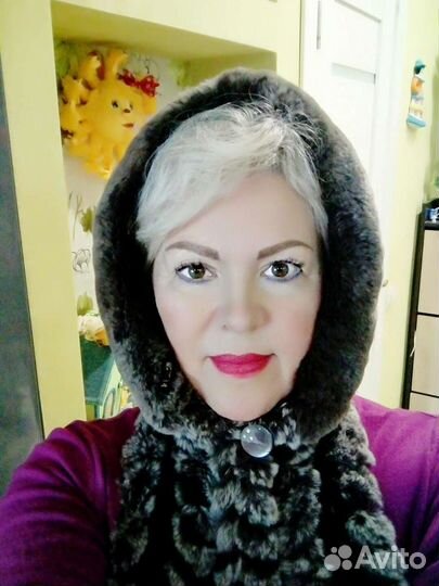 Продам новую шапку-капор из меха кролик-рекс