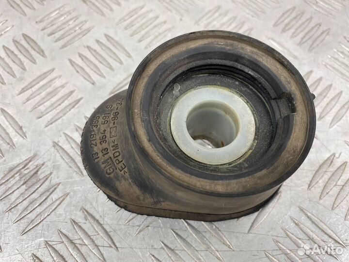 Б/У пыльник рулевой колонки Opel Astra J P10