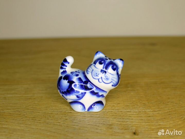 Фигурки животных гжель