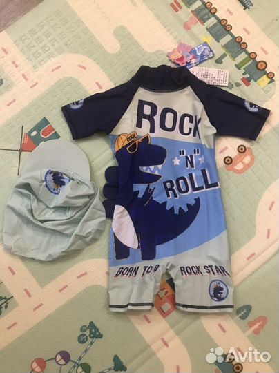 Костюм для плавания детский новый