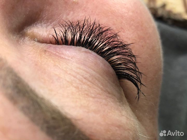 Наращивание ресниц Дегтярск