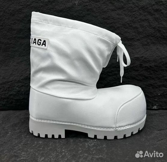 Ботинки Balenciaga Alaska Low Snow Boots