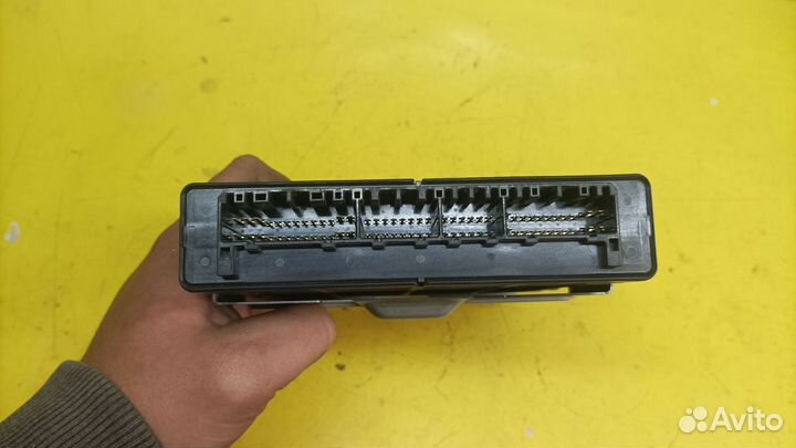 Блок эбу Mitsubishi Lancer 9