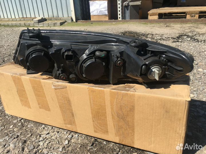 Фара правая KIA cerato 2010 - 2012 аналог