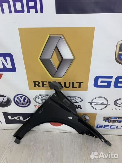 Крыло переднее Renault megane 3 Лев