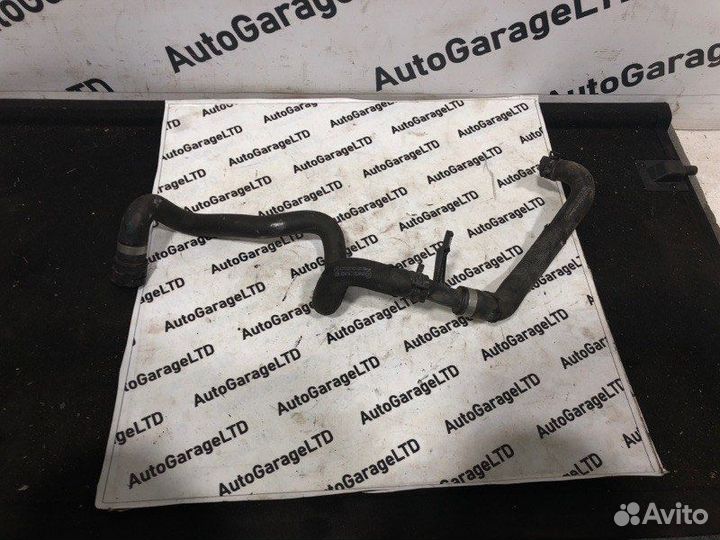 Патрубок охлаждения Mercedes-Benz C-Class W205