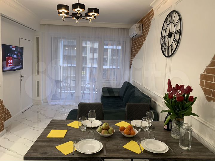 2-к. квартира, 41 м², 8/13 эт.