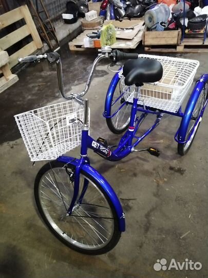 Трехколесный велосипед. Велосипед грузовой