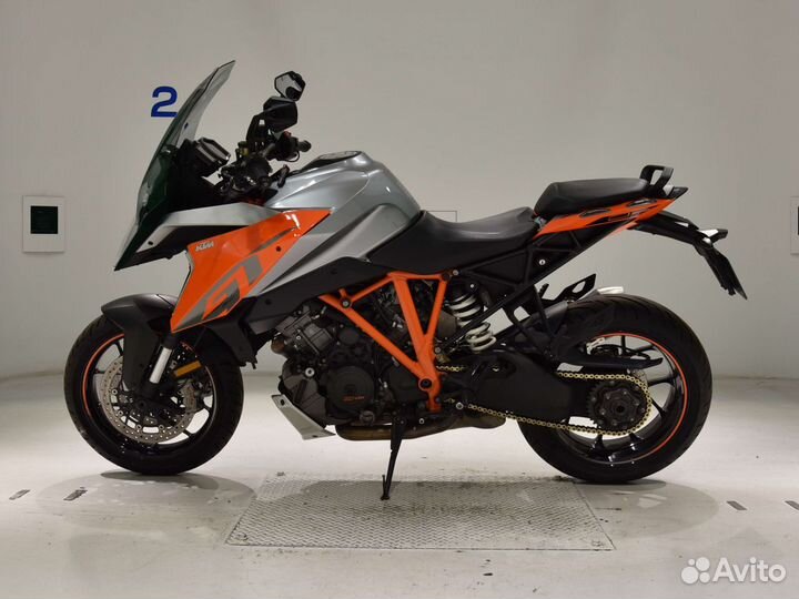 KTM 1290 Superduke GT 044564