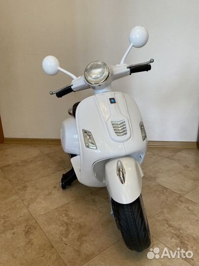 Электромотороллер