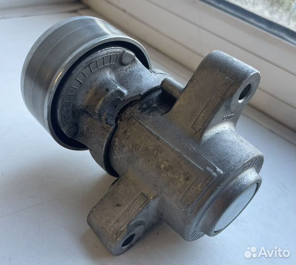 Ролик натяжной Tenacity 1405 ремня приводного