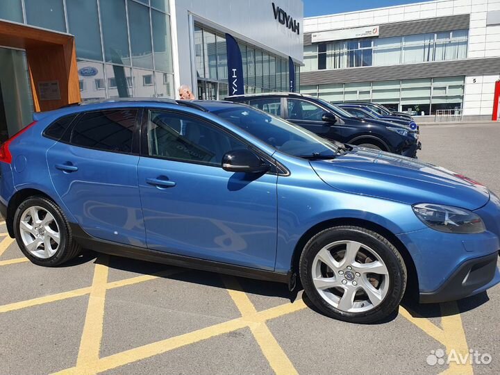 Volvo V40 Cross Country 2.0 AT, 2016, 148 000 км