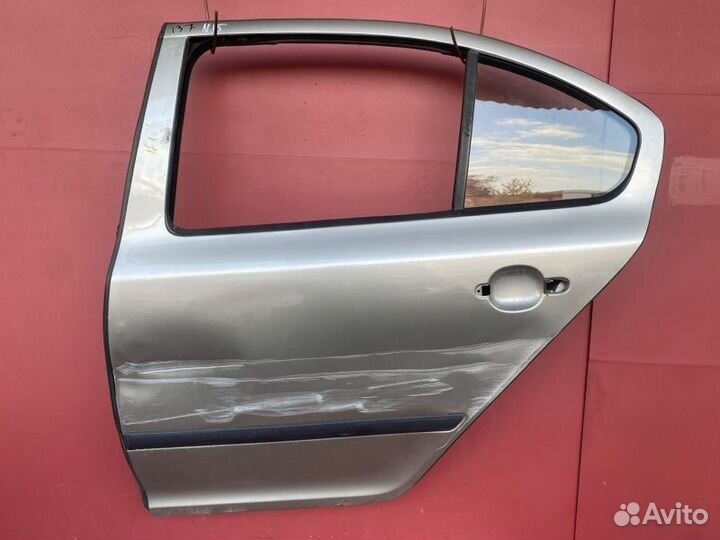 Дверь задняя левая Skoda Octavia A5 BSE 2006