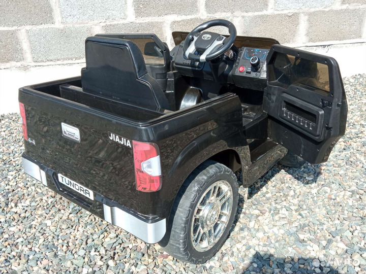 Электромобиль Toyota Tundra