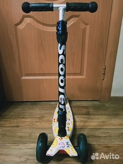Самокат детский трехколесный складной