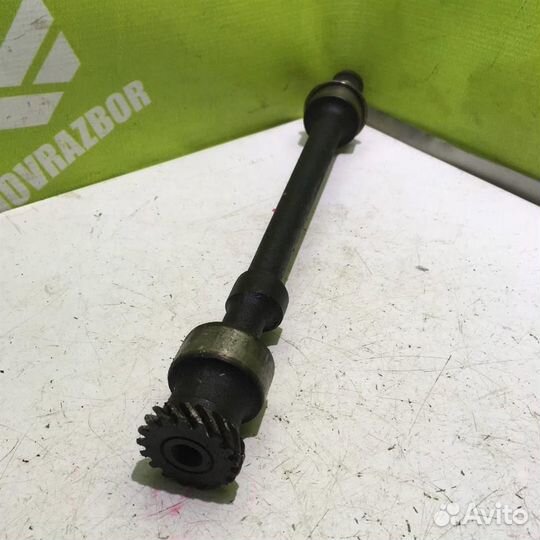 Вал масляного насоса Ауди 80 Б2