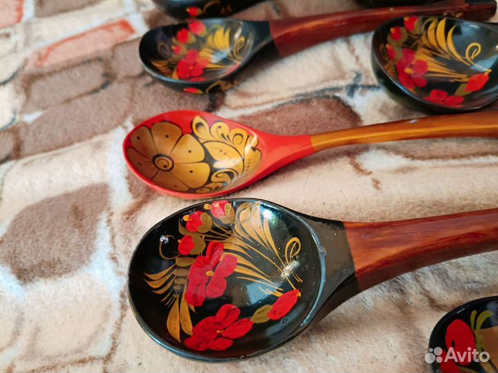 Деревянные ложки хохлома