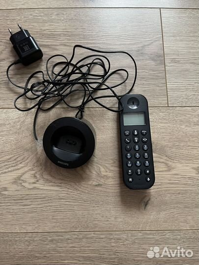 Телефон philips