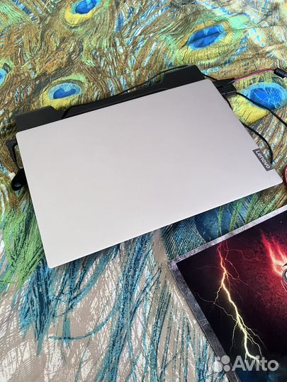 Ноутбук Lenovo