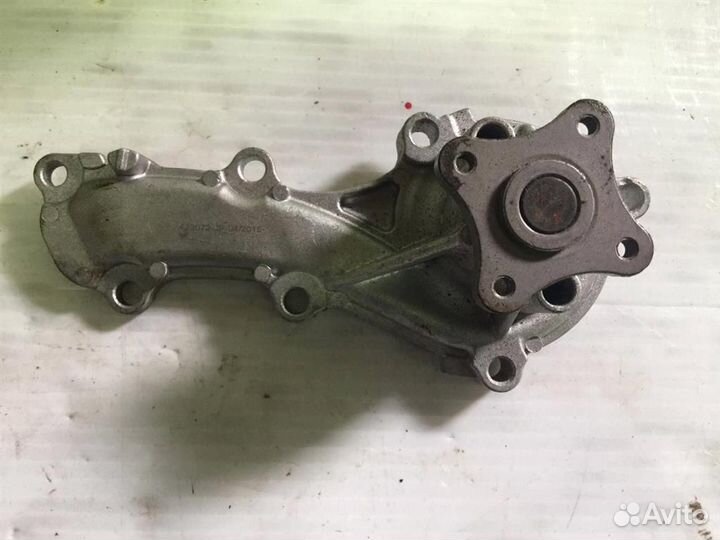 Насос водяной (помпа)новый Nissan-Ниссан Primera