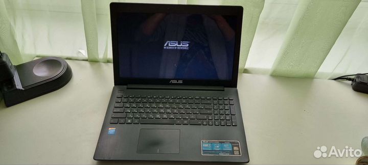 Быстрый asus X553 SSD120 GB /4GB / акб 3 часа
