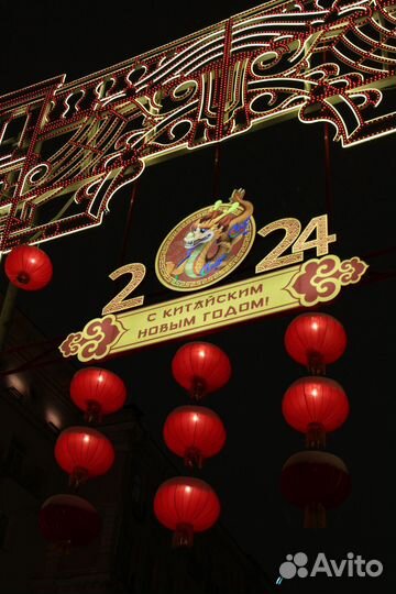 Зеркальный фотоаппарат canon eos 2000d